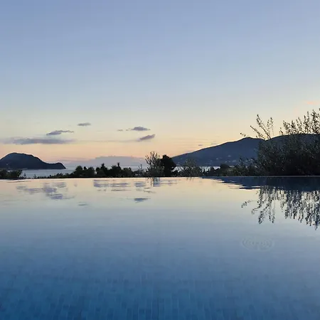 Simera Βίλα Λαγανάς