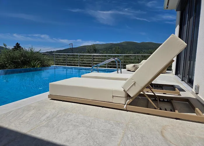 Simera Villa *